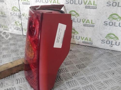 Used Left taillight PEUGEOT 1007 (KM_) 1.4 HDi (68 hp) 22004649