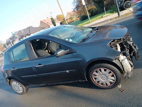 Front wiper motor RENAULT CLIO III (BR0/1, CR0/1) 1.5 dCi (BR17, CR17) | BP31818402M29 