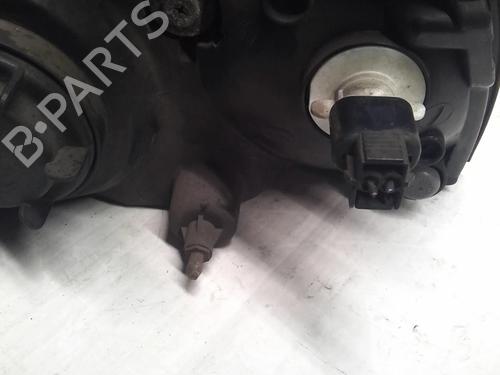 Right headlight HYUNDAI ELANTRA III Saloon (XD) 1.6 | BP20364775C29 