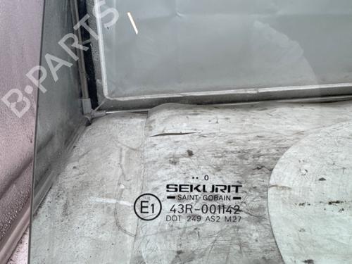 Used Front left door window Front left door window 37189231 37189231