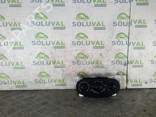 Used Climate control DACIA SANDERO II 1.5 dCi 75 / Blue dCi 75 (B8JW, B8M4, B8AH, B8M7, B8M6) (75 hp) 21816389