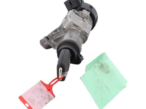 Used Ignition barrel VW POLO V (6R1, 6C1) 1.2 (70 hp) 28833353