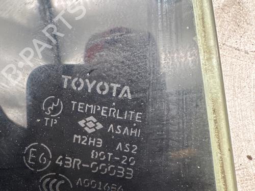 rear-left-door-window-toyota-rav-4-ii-_a2_-2000-2001-2002-2003-2004-2005-36591816 main image