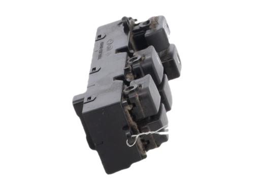 Left front window switch KIA SOUL I (AM) 1.6 CRDi 128 | BP33857371I27 - Image 3