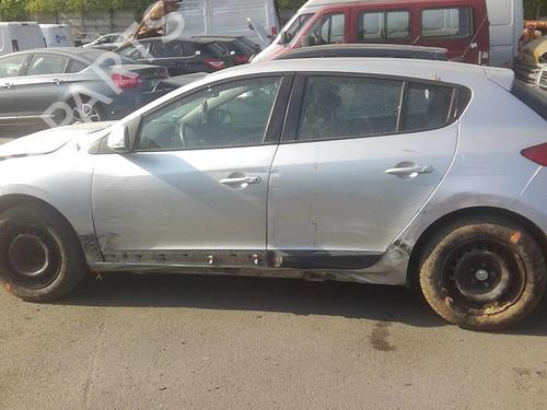 Radio RENAULT MEGANE III Hatchback (BZ0/1_, B3_) 1.5 dCi | BP21812225E6 