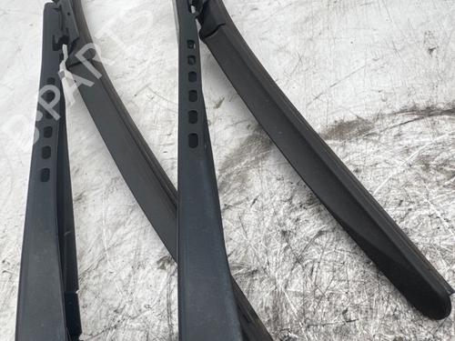front-windshield-wiper-arm-cadillac-sts-2004-2005-2006-2007-37743015 main image