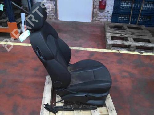 Right front seat AUDI A1 (8X1, 8XK) 1.6 TDI | BP29637434C16 