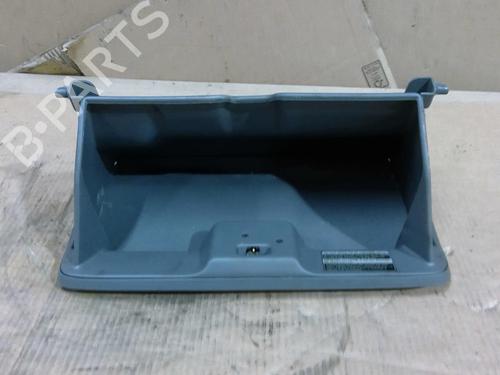 Used Glove box Glove box TOYOTA RAV 4 II (_A2_) 2.0 D 4WD (CLA20_, CLA21_, CLA20R, CLA21R) (116 hp) 32853719 32853719