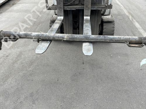 Used Rear axle Rear axle RENAULT MASTER II Van (FD) 2.5 dCi (FD02) (101 hp) 33945459 33945459