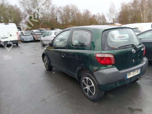 Brugte TOYOTA YARIS (_P1_) 1.0 (SCP10_, SCP10R) (68 hp) 4440777