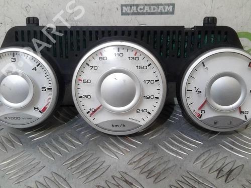 Used Instrument cluster Instrument cluster PEUGEOT 807 (EB_) 2.0 HDi (120 hp) 21687492 21687492
