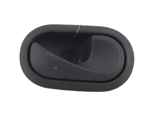 Høyre foran invendig håndtak RENAULT CLIO III (BR0/1, CR0/1) 1.2 16V (BR02, BR0J, BR11, CR02, CR0J, CR11) (75 hp) 27329901