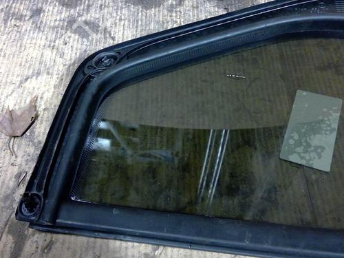 rear-right-door-window-vw-golf-vi-5k1-2008-2009-2010-2011-2012-2013-2014-31823828 main image