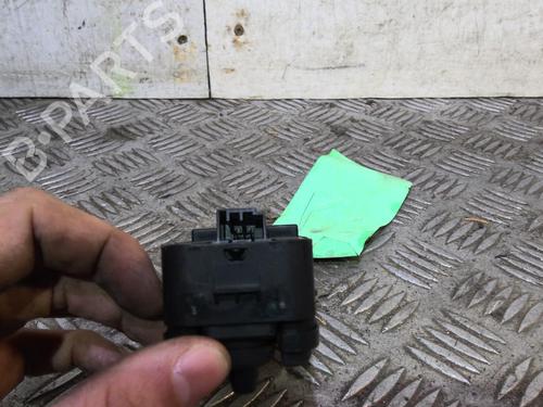 Used Left front window switch LAND ROVER FREELANDER 2 (L359) 2.2 TD4 4x4 (160 hp) 20365170