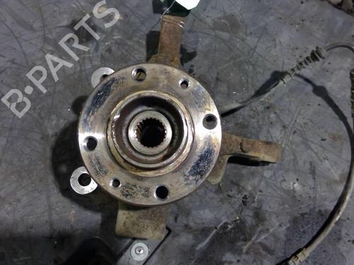 Used Left front steering knuckle Left front steering knuckle RENAULT MODUS / GRAND MODUS (F/JP0_) 1.6 (JP03, JP0B, JP0U, JP0Y, JP1G) (112 hp) 20358632 20358632