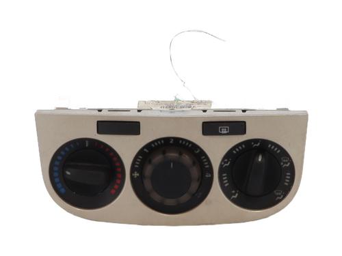 Used Climate control OPEL CORSA D (S07) 1.0 (L08, L68) (60 hp) 31287686