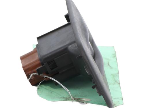 Right front window switch RENAULT TRAFIC II Van (FL) 1.9 dCi 80 (FL0B) | BP29840454I26