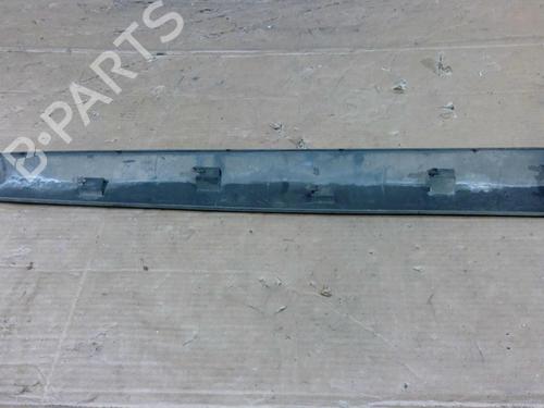 Dørliste Dørliste RENAULT SCÉNIC I MPV (JA0/1_, FA0_) 1.9 dCi (JA05, JA1F) (102 hp) 30793853 30793853