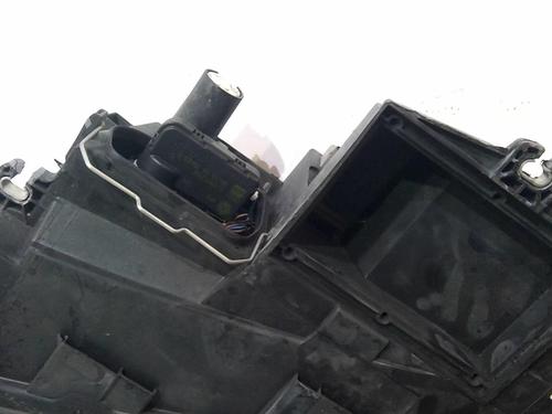 Right headlight AUDI A4 B6 (8E2) 1.9 TDI | BP22001422C29 - Image 3