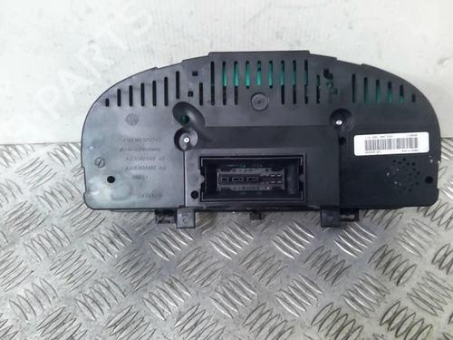 Instrument cluster VW TOURAN (1T1, 1T2) 1.9 TDI | BP21786412C47 