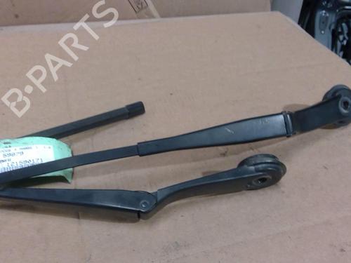 Vindspejlsviskerarm FORD FOCUS III 1.6 TDCi (115 hp) 32687979