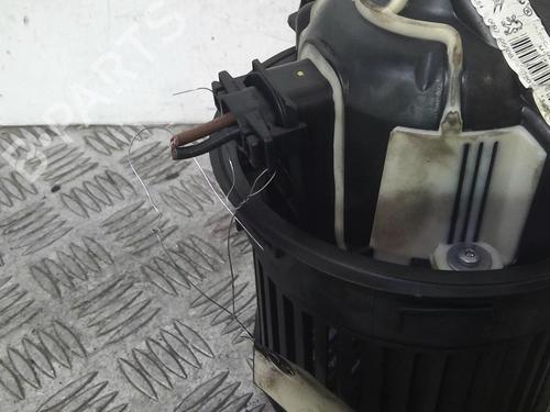 Used Heater blower motor PEUGEOT 308 I (4A_, 4C_) 1.6 HDi (90 hp) 20367068