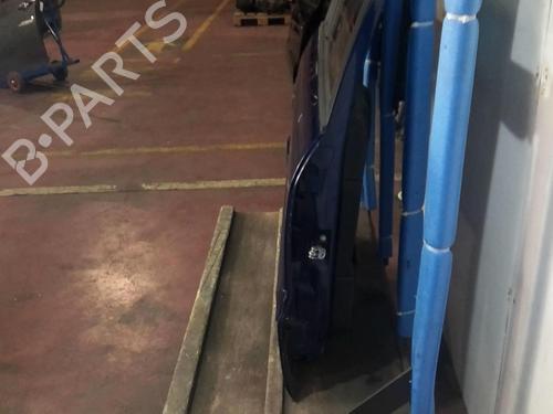 Used Right rear door OPEL ZAFIRA A MPV (T98) 2.2 DTI 16V (F75) (125 hp) 20351729