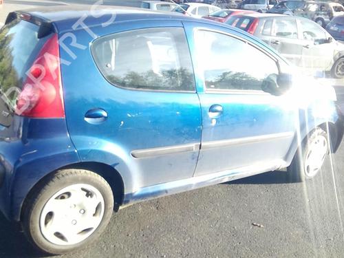 Left front door PEUGEOT 107 (PM_, PN_) 1.4 HDi | BP20367413C2