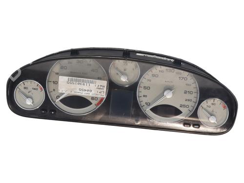Used Instrument cluster PEUGEOT 607 (9D, 9U) 2.7 HDi 24V (204 hp) 31704739