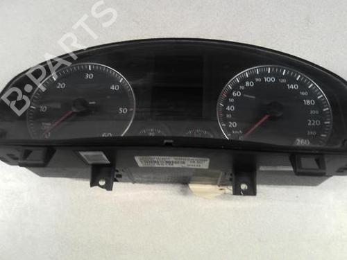 Used Instrument cluster Instrument cluster 21786407 21786407