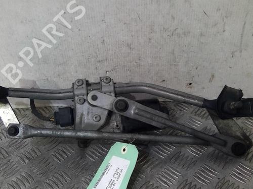 Used Front wiper motor Front wiper motor HYUNDAI i20 II (GB, IB) 1.2 (84 hp) 21817298 21817298