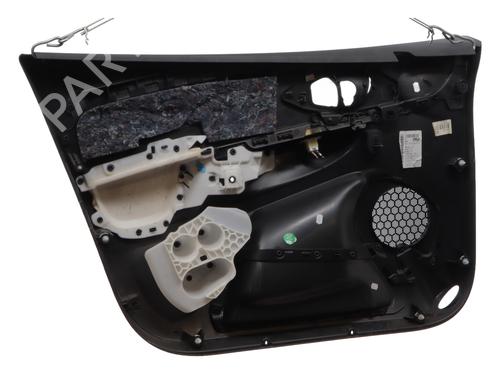 Høyre frontpanel Høyre frontpanel RENAULT CLIO IV (BH_) 1.5 dCi 90 (90 hp) 36445583 36445583