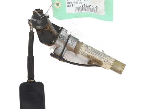 Seat buckle RENAULT MASTER II Van (FD) 2.8 dTI (FD0C, FD0F, FD2B, FD2F, FD3C, FD3F) | BP29900733I32
