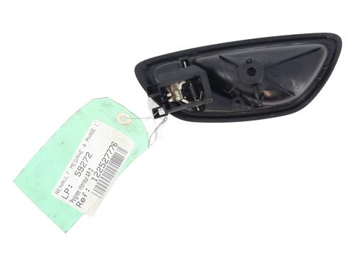 rear-right-interior-door-handle-renault-megane-iv-hatchback-b9amn_-2015-33186588 main image