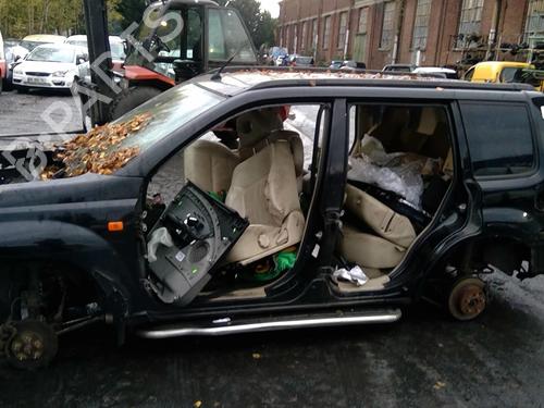 Front wiper motor NISSAN X-TRAIL I (T30) 2.2 Di 4x4 | BP30492331M29 