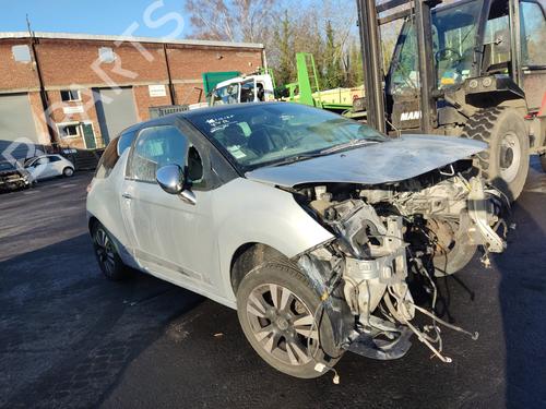 Right taillight CITROËN DS3 (SA_) 1.6 HDi 90 | BP32251703C35 