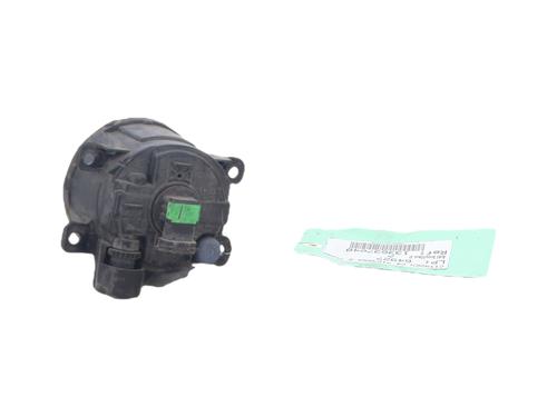 right-front-fog-light-citroen-c4-picasso-ii-2013-39647212 main image
