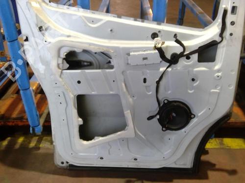Left front door RENAULT TRAFIC III Bus (JG_) 1.6 dCi 125 (JGMH) | BP29855501C2