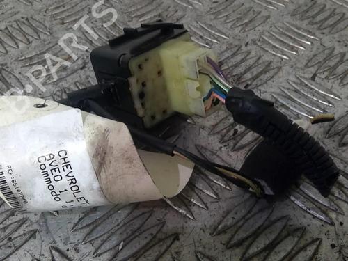 Used Steering column stalk Steering column stalk CHEVROLET AVEO / KALOS Hatchback (T250, T255) 1.2 (84 hp) 20356120 20356120