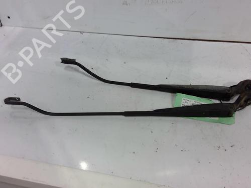 front-windshield-wiper-arm-renault-megane-i-coach-da01_-1996-1997-1998-1999-2000-2001-2002-2003-32991990 main image