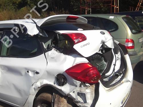 Left taillight KIA CEE'D (JD) 1.6 CRDi 110 | BP20368802C34 - Image 5