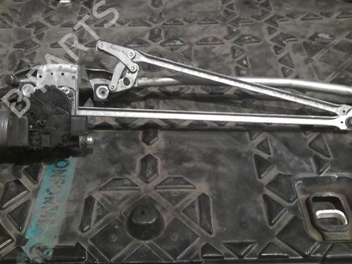 Used Front wiper motor FORD FOCUS C-MAX (DM2) 1.6 TDCi (109 hp) 21999541