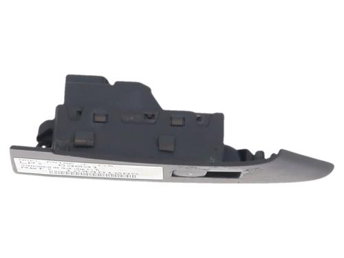 right-front-window-switch-opel-astra-j-p10-2009-2010-2011-2012-2013-2014-2015-2016-34151556 main image