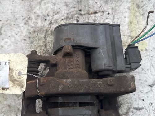Used Left rear brake caliper Left rear brake caliper PEUGEOT 308 II (LB_, LP_, LW_, LH_, L3_) 2.0 GT BlueHDi 180 (181 hp) 40440618 40440618