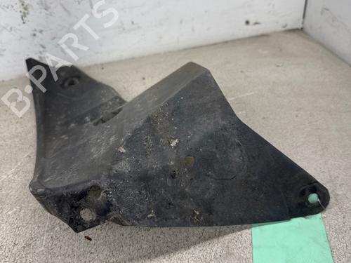 Used Wheel arch Wheel arch TOYOTA YARIS (_P13_) 1.4 D (NLP130_, NLP130) (90 hp) 36184812 36184812