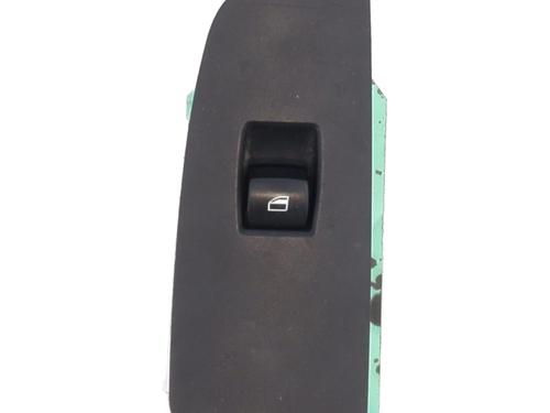Used Right front window switch Right front window switch BMW 1 (E87) 116 d (116 hp) 33715243 33715243