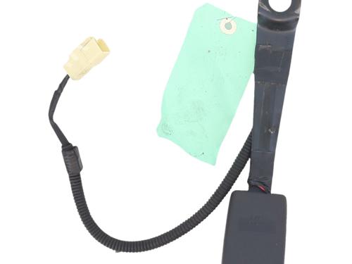 Engache cinturón Engache cinturón TOYOTA YARIS (_P9_) 1.3 VVT-i (SCP90_, SCP90R) (87 hp) 34107022 34107022