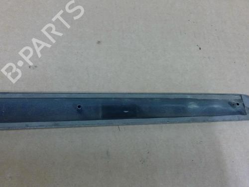 Door moulding trim VW POLO IV (9N_, 9A_) 1.2 | BP29082598C150