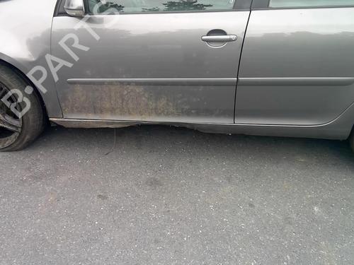 Rear right lock VW GOLF V (1K1) 1.9 TDI | BP20357517C99 
