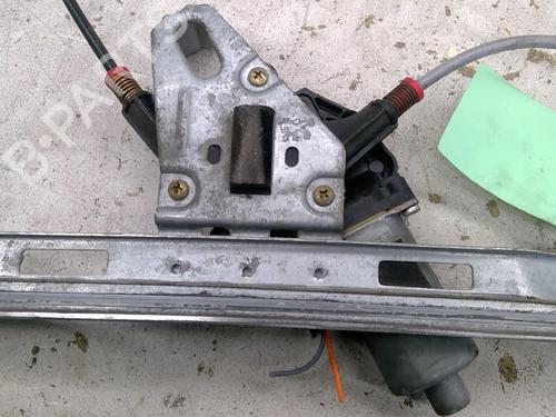 Used Front left window mechanism Front left window mechanism PEUGEOT 206 Hatchback (2A/C) [1998-2012] 33850269 33850269